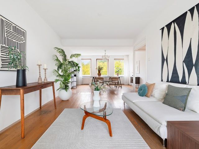 Van Nijenrodeweg 778, Amsterdam