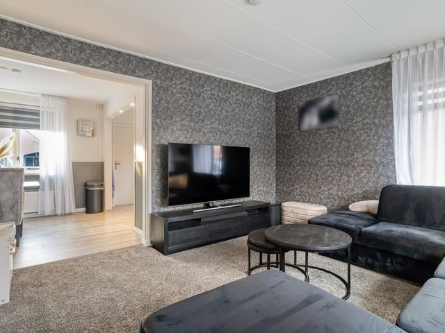 Wethouder Robaardstraat 22, Hoogeveen