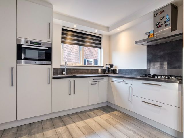 Wethouder Robaardstraat 22, Hoogeveen