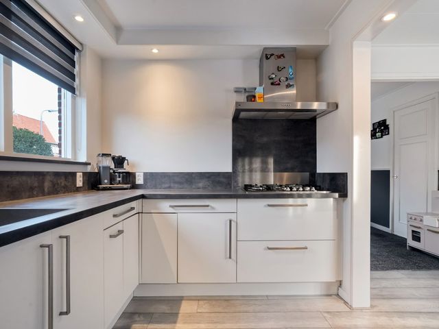 Wethouder Robaardstraat 22, Hoogeveen