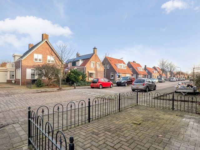 Wethouder Robaardstraat 22, Hoogeveen