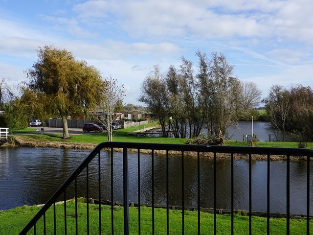 Groenedijk 6 160, Oost-Graftdijk