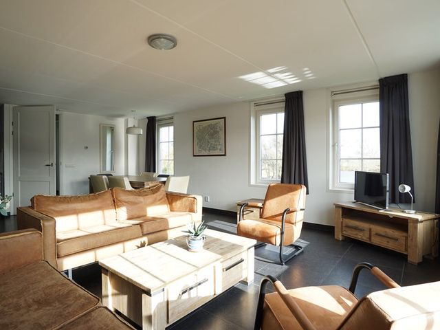 Groenedijk 6 160, Oost-Graftdijk