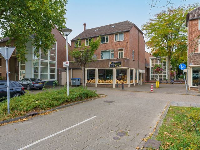 Utrechtplein 27, Helmond
