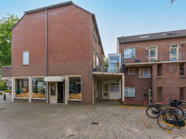 Utrechtplein 27, Helmond