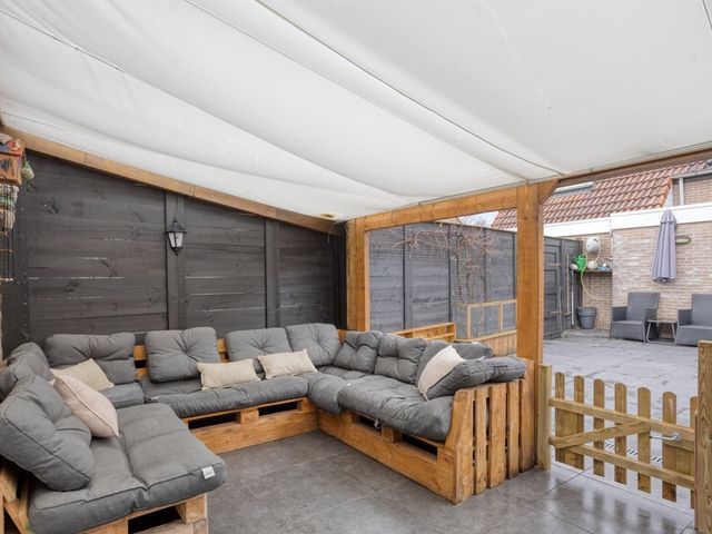 Habijt 105, Grootebroek