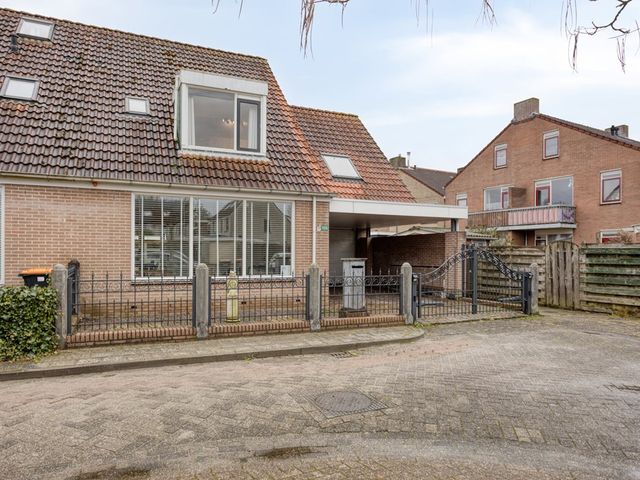 Habijt 105, Grootebroek
