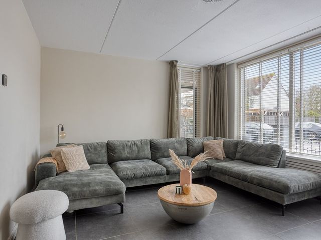 Habijt 105, Grootebroek