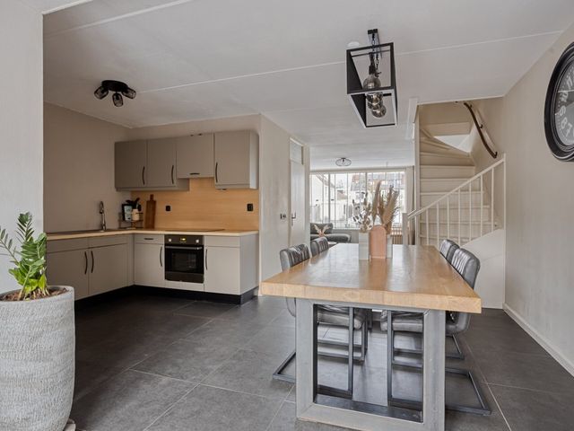 Habijt 105, Grootebroek