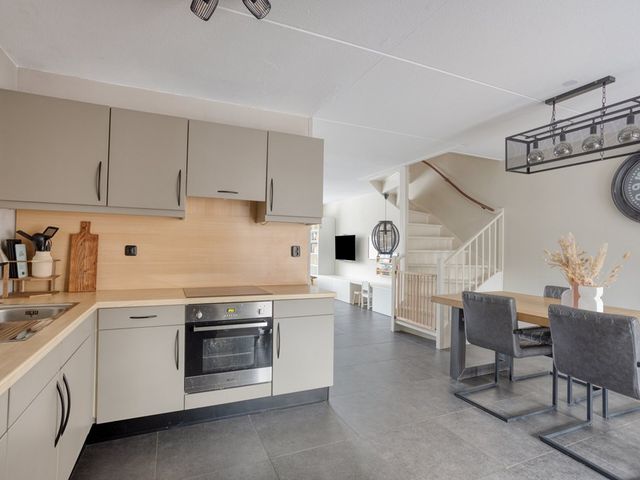 Habijt 105, Grootebroek