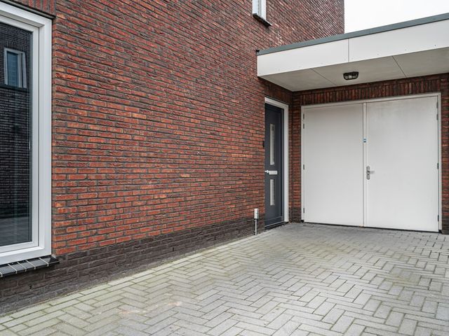 Gentiaan 17, Marknesse