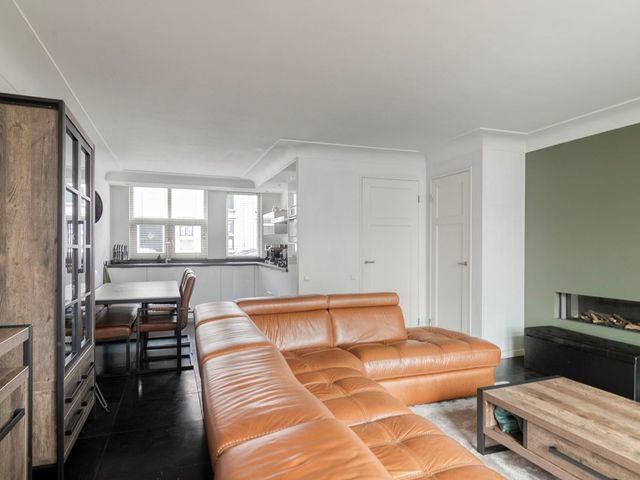 Bergse Poort 10, Geertruidenberg