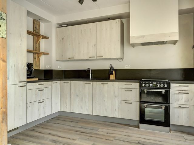 Hugo de Grootsingel 46, Bovenkarspel