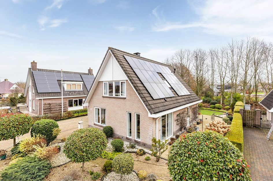 Domela Nieuwenhuisstraat 45