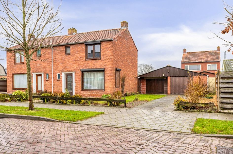 Burg. IJsebaertstraat 3