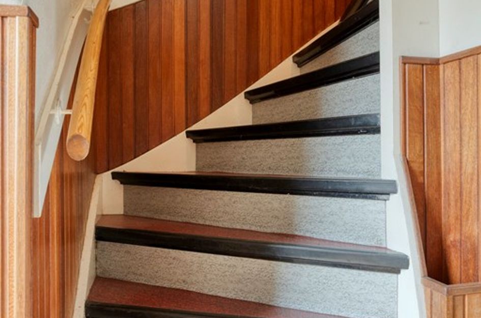 Burg. IJsebaertstraat 3