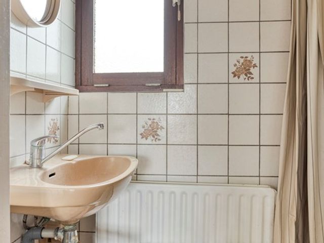 Burg. IJsebaertstraat 3, Sint Jansteen