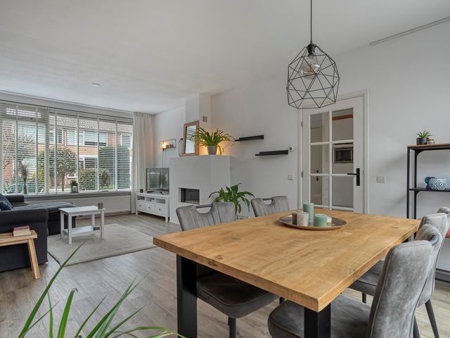 Vinkenstraat 11, Hardenberg