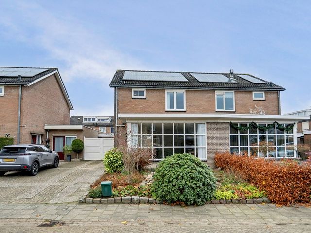 Schrikspad 9, Udenhout