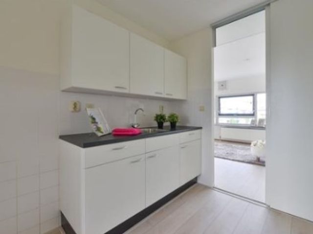 Peter Sellershof , Almere