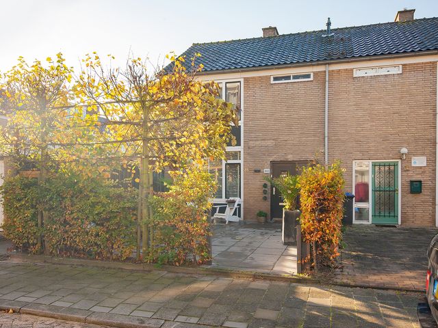 Johan de Wittstraat 28, Alblasserdam