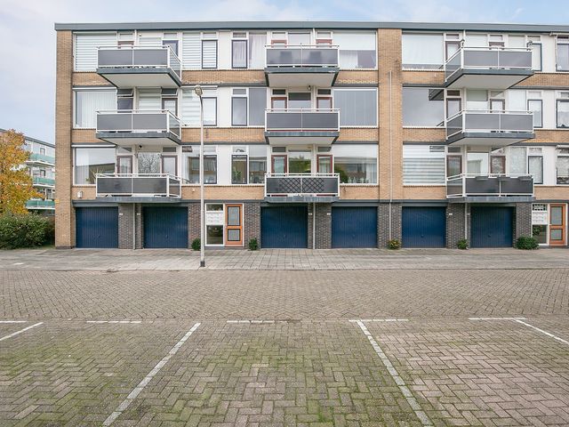 Van Anrooystraat 91, Ridderkerk