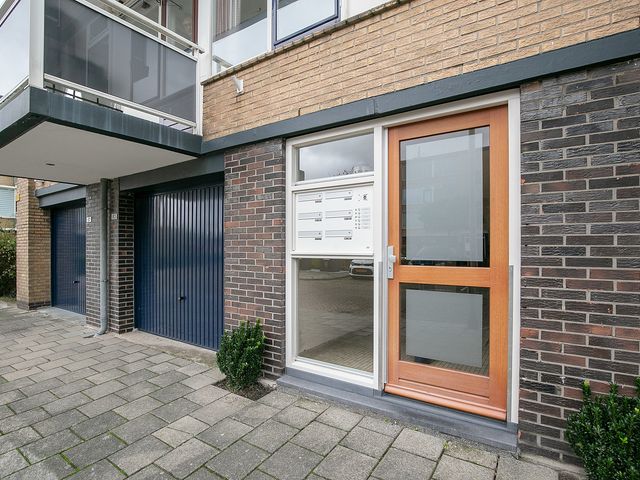 Van Anrooystraat 91, Ridderkerk