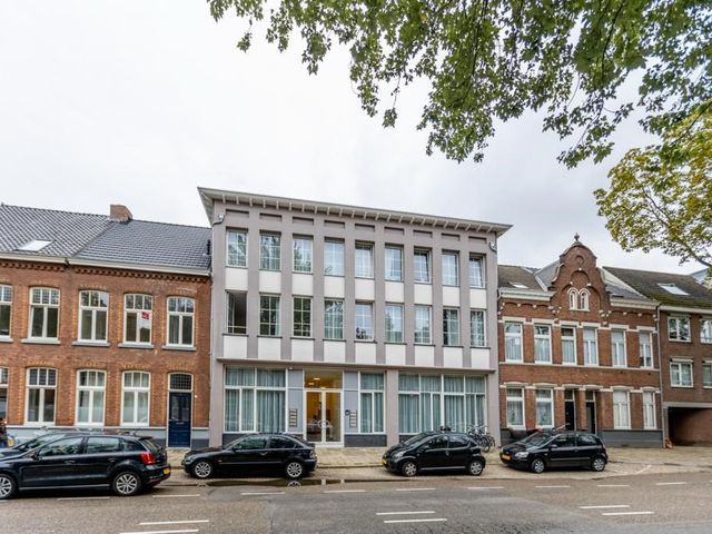 Minderbroederssingel 33B03, Roermond