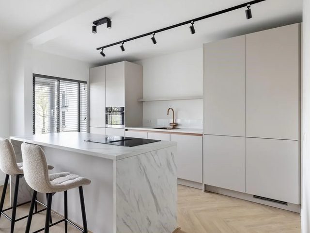 Burg de Raadtsingel 77B, Dordrecht