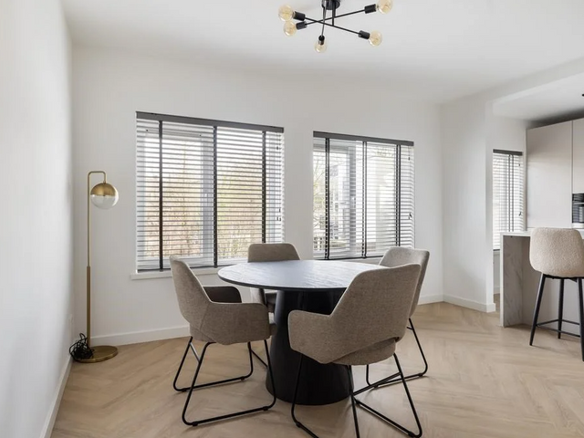 Burg de Raadtsingel 77B, Dordrecht