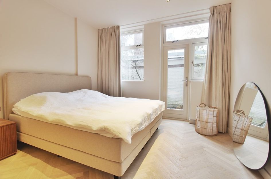 Noorderdwarsstraat 8