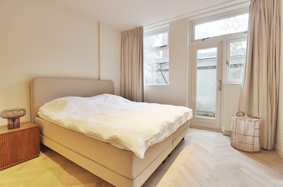 Noorderdwarsstraat 8