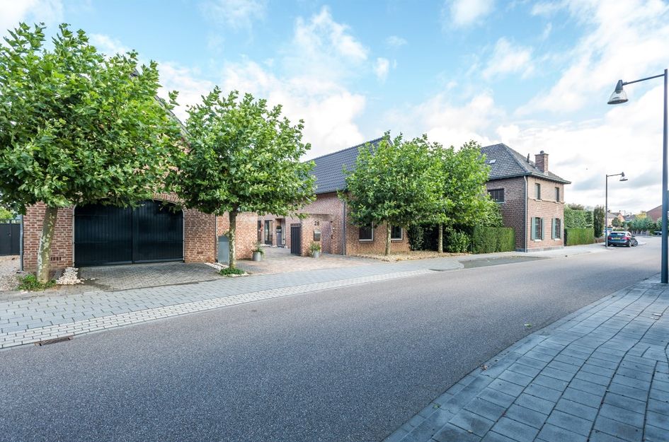 Dorpstraat 28