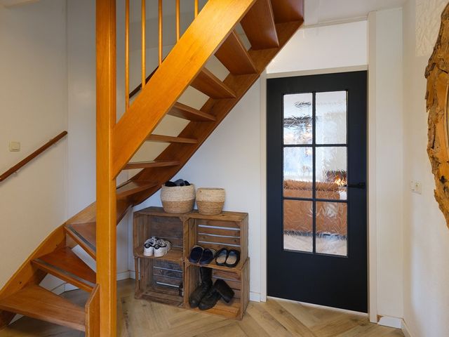 Klavergriend 77B, Almere