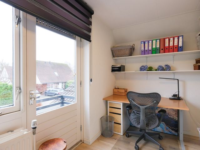 Klavergriend 77B, Almere