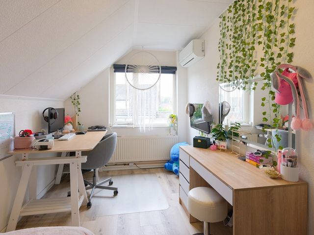 Klavergriend 77B, Almere