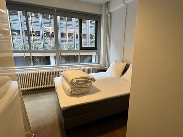 Leeuwenstraat 15B01, Rotterdam