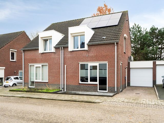 op de Bree 23, Beegden