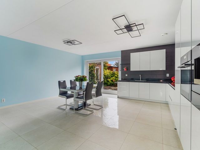 Beekjufferhof 1, 's-Gravenhage