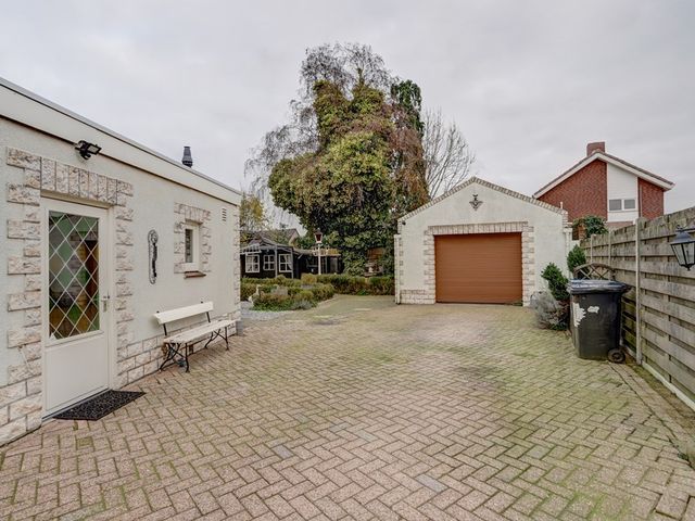 Achterhoeksestraat 2, Rucphen