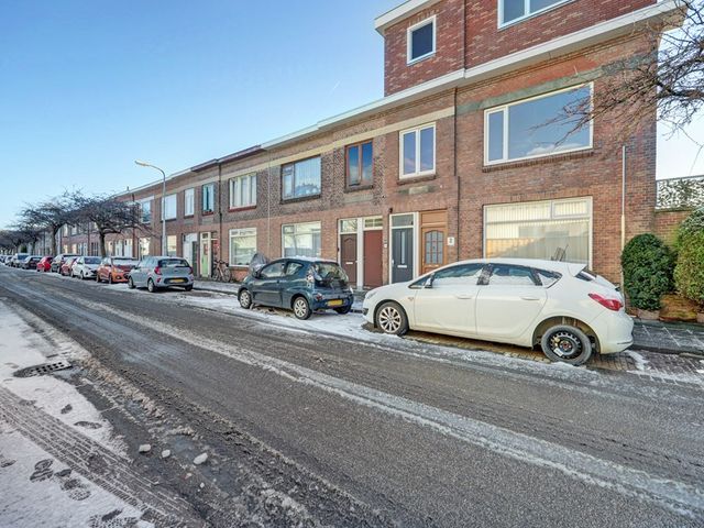 Burgemeester van der Veldestraat 4, Den Haag