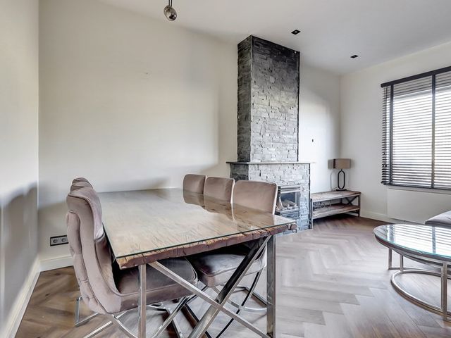 Burgemeester van der Veldestraat 4, Den Haag