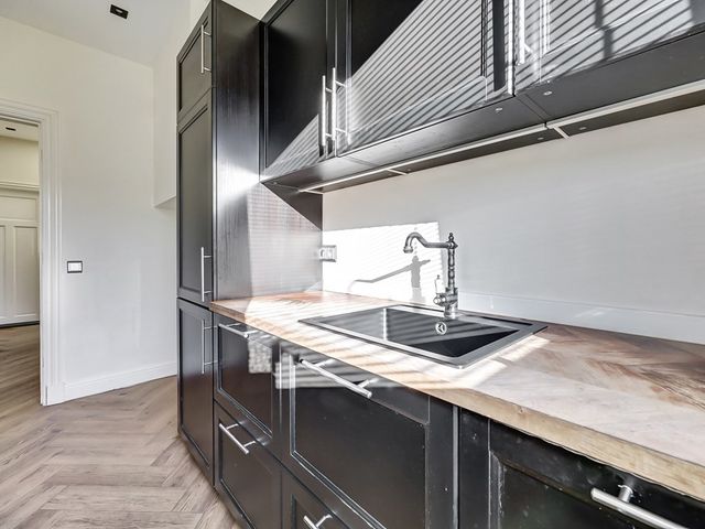 Burgemeester van der Veldestraat 4, Den Haag