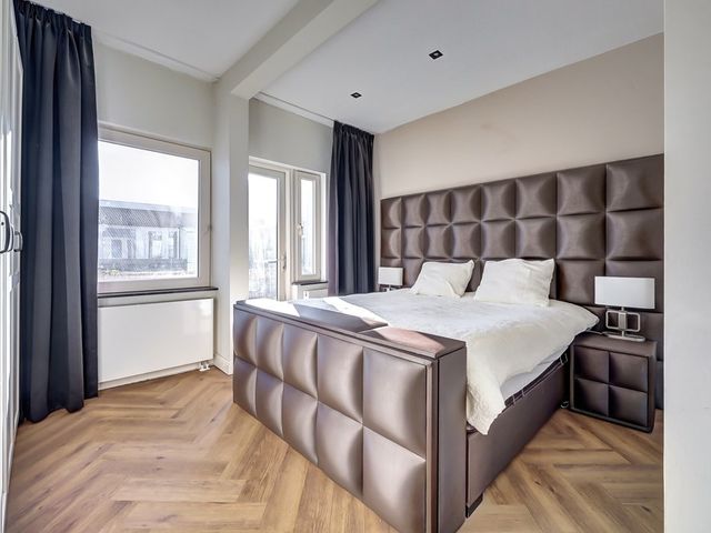 Burgemeester van der Veldestraat 4, Den Haag