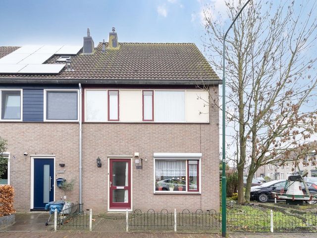 Engelandvaarders 10, Bunschoten-Spakenburg