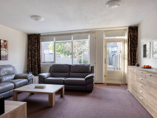 Kornet 21, Rotterdam