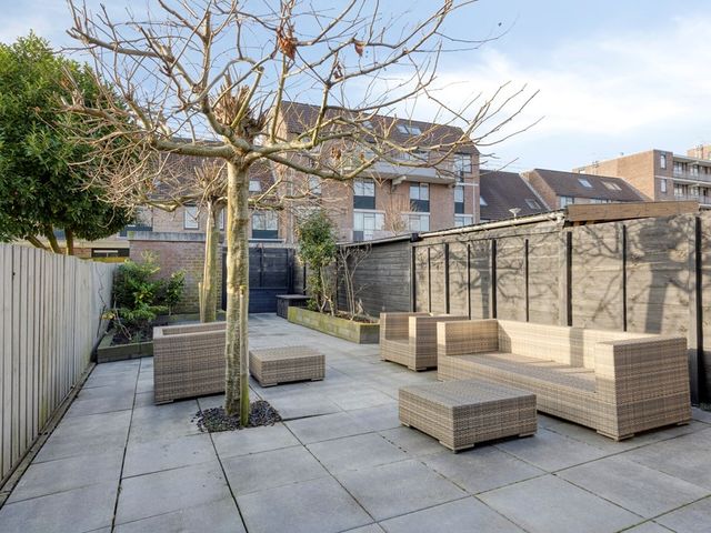 Kornet 21, Rotterdam