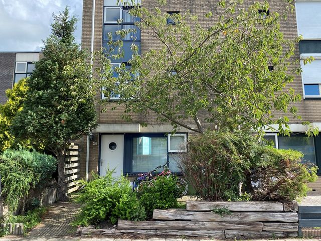 Lakenburg 42, Hoofddorp