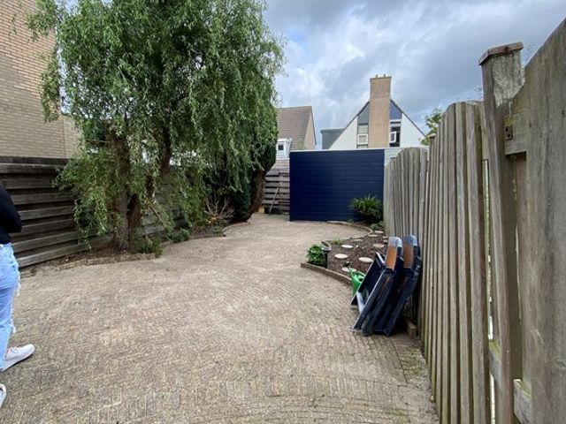 Lakenburg 42, Hoofddorp