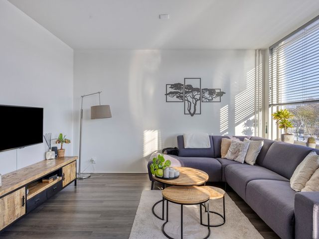 Zonnebloemstraat 128, Zwijndrecht